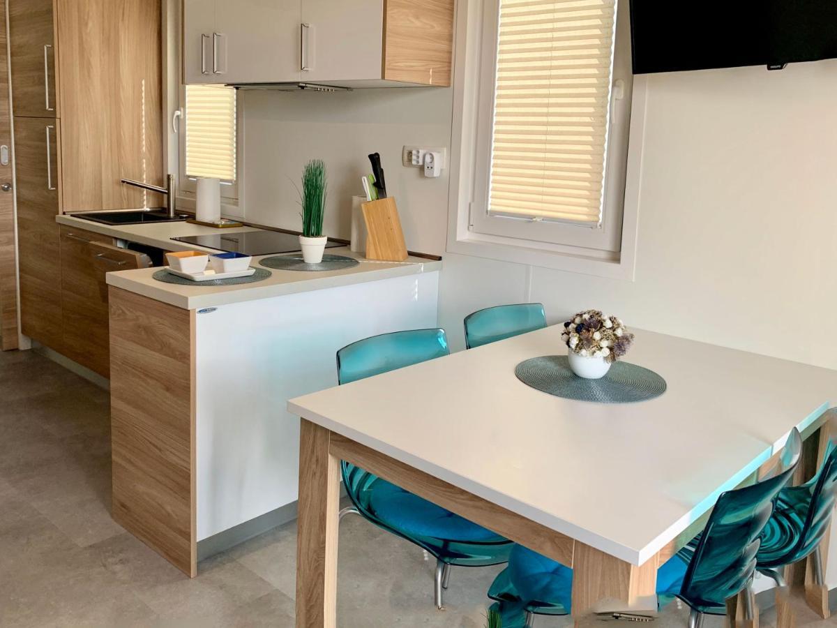 Bonita Houseboat Apartment Portorose Extérieur photo